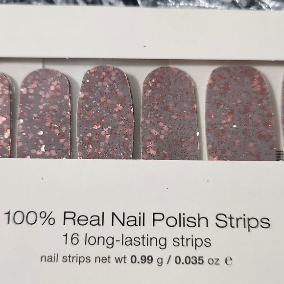 Color Street Gray with Pink Glitter Capitol Hill Nail Strips - Picture 3 of 5